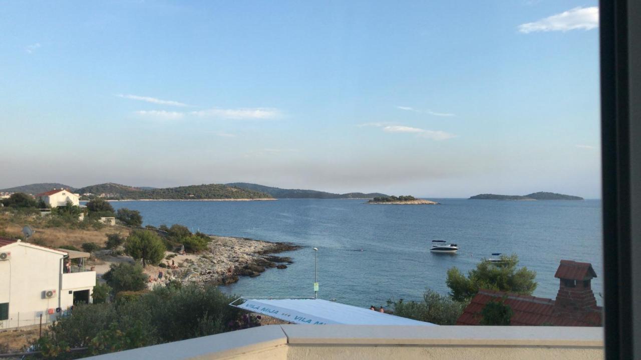 Beach House Paradiso Rogoznica  Exterior photo