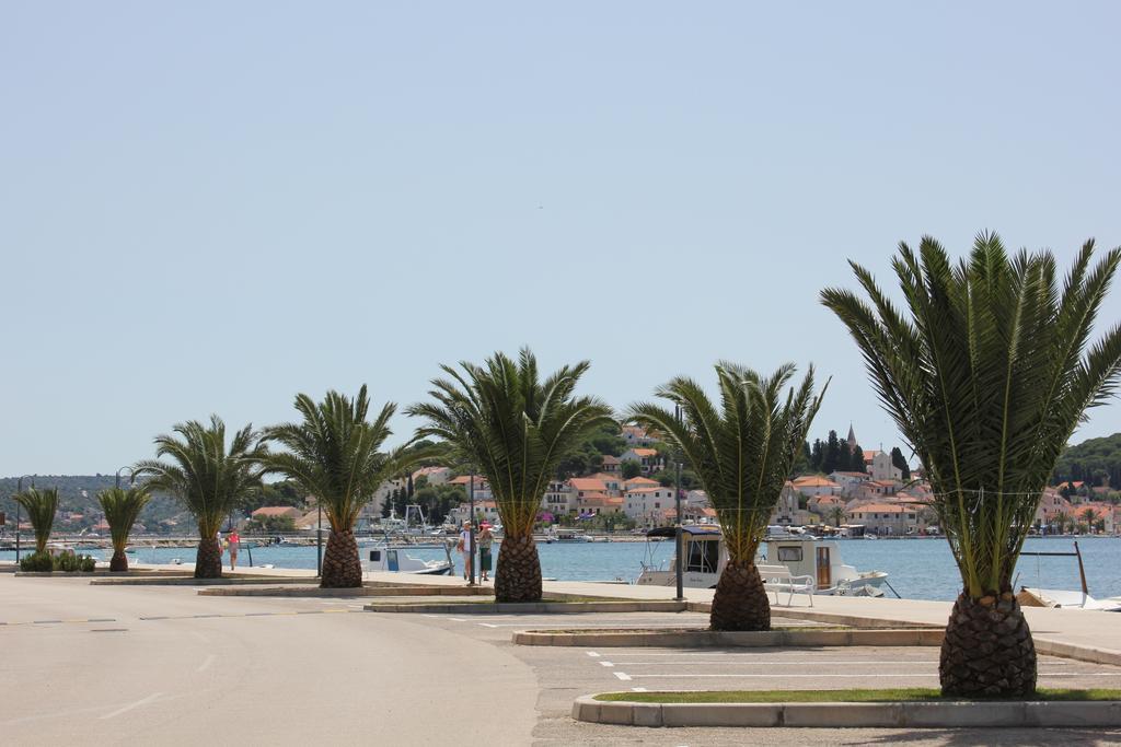 Beach House Paradiso Rogoznica  Exterior photo