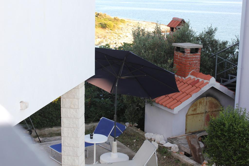 Beach House Paradiso Rogoznica  Room photo